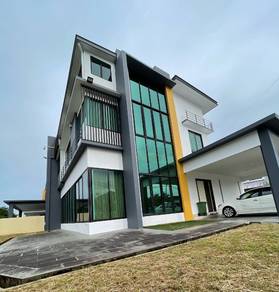 Three-Storey Semi-D, Modern & Classy, Jalan Stampin, Kuching