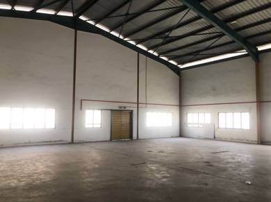 1.5 Storey Brand New Warehouse For Rent at Sungai Lalang Area