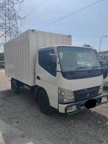 2010 Mitsubishi Fuso FE71P Corrugated Box 12.6ft