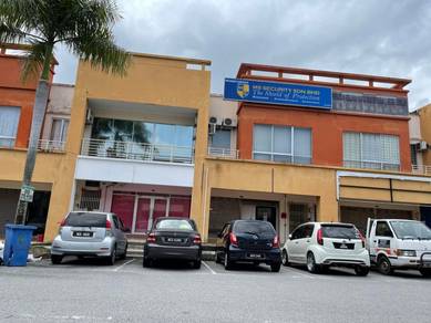 Double storey shoplot in s2 city park for sale