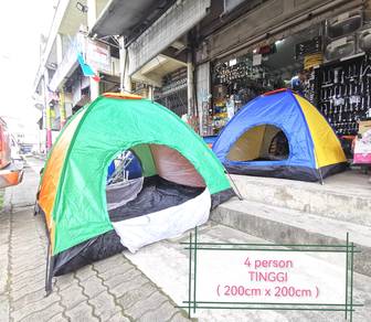 Camping tent (4 person) * tinggi * / khemah picnic