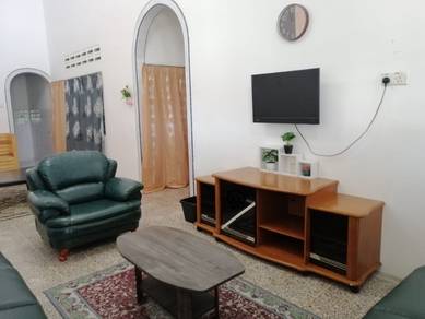 Homestay Siti Di Bandar Kuantan Dekat HTAA
