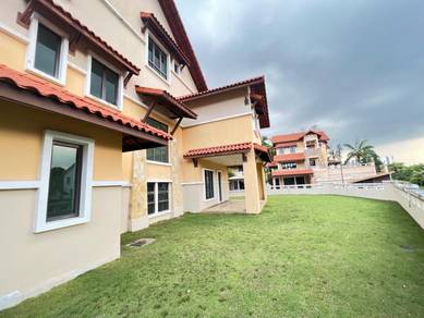 CORNER LOT 2.5 Storey Bungalow Country Heights Kajang Swimming Pool