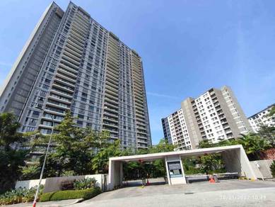 Freehold Windows On The Park Condo in Cheras