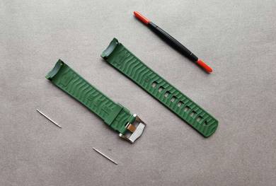 OMEGA 20mm Seamaster Green Rubber Watch Strap