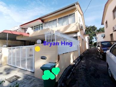 2 Storey Terrace End Lot At Island Grades Freehold Can Park 7 Car