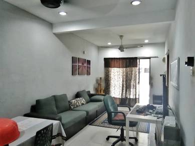 Freehold & Renovated Rumah Teres 1 Tingkat Desa Salak Jaya Sepang