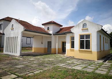 Single storey bungalow Freehold at springhill heights port dickson