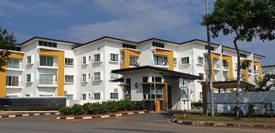 Riveria Bay Apartment ( 1st Floor Corner)