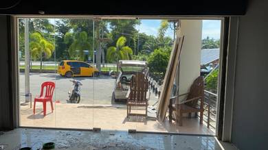 GLASS WALL INSTALL l dinding kaca 12mm tebal