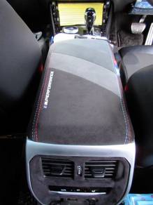 BMW G80 G82 G83 M3 M4 M Performance armrest