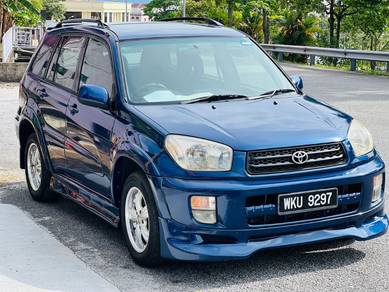 -2002/04 T RAV 4 2.0 (A) SUNROOF SIAP TUKAR Nama