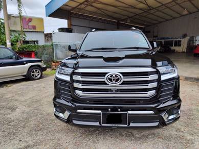 Toyota LANDCRUISER 4.6 V8 (URJ202W) (A)
