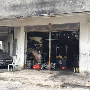 Taman Medan Maju Jaya, Ground Floor Corner Shop For Let