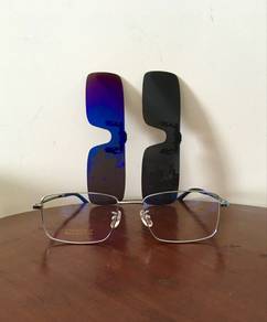 Titanium spectacle + clip on sun shades