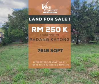 Tanah di Padang Katong