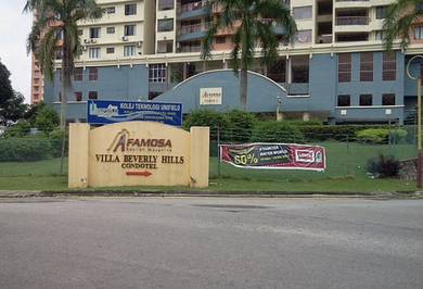 STUDIO n 834 SQFT BEVERLY HILLS CONDO A FAMOSA RESORT ALOR GAJAH