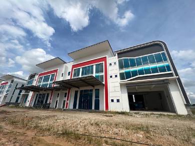 Semi D Factory Warehouse Near Klia Sepang