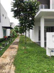 End Lot Double Storey Casa View Cybersouth