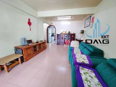 MOVE IN CONDITION Batu Belah double storey Partial Furnished For Rent