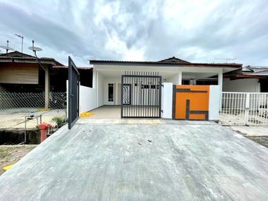 (RENOVATED FACING OPEN)Single Storey Bandar Rinching SemenyihSelangor