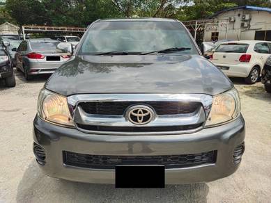 Toyota HILUX 2.5 G FACELIFT DOUBLE CAB (M)