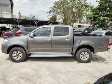 Toyota HILUX 2.5 G FACELIFT DOUBLE CAB (M)