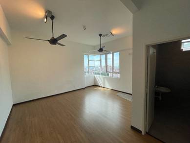 Starhill Condo At Gelugor (1715sf) 3+1Room 3Bathroom (Value Buy)
