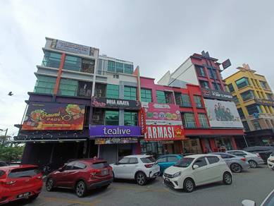 Roi 4% Face Main Road 3 Storey Shop Lot ALAM AVENUE 2 Shah Alam Sek 16