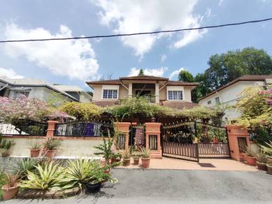 Nice Double Storey Bungalow, Taman Angkasa Indah,Kajang