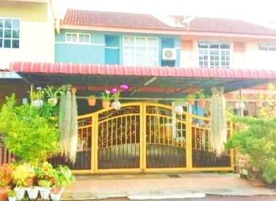 Rumah Teres 2 Tingkat di Bandar Darulaman, Fully Renovated.