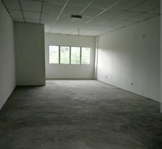 Freehold 1st Floor Office in Kota Kemuning
