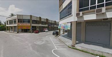 Pusat Perniagaan Parit Buntar | 2-storey CORNER SHOP LOT | FOR SALE