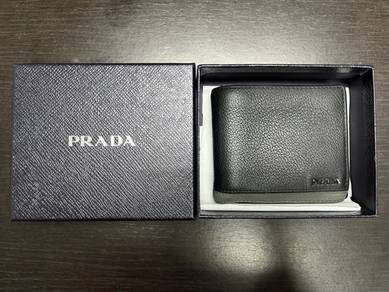 Original Prada Black Leather 8CCs Slot Wallet