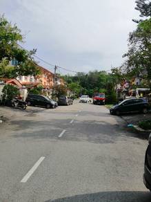 intermediate 2 story house shah alam for sale