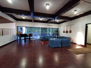 Huge Bungalow Ukay Heights, ukay seraya, Beverly heights, Ampang jaya