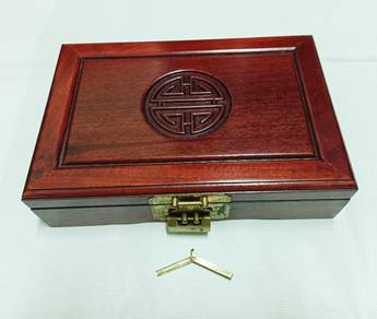China Vintage Wooden Jewelry Box