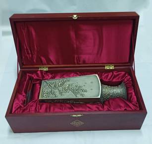 Royal Selangor Pewter Four Season 13" Vase