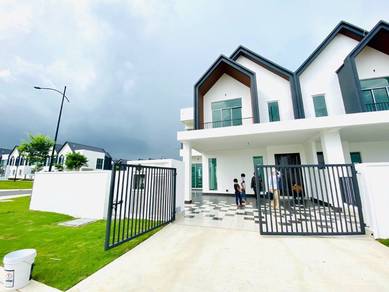FACING OPEN CORNER LOT 2 Storey House Garden Homes Eco Forest Semenyih
