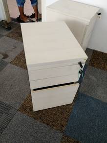 Maple 3 Drawer Mobile Cabinet TA710