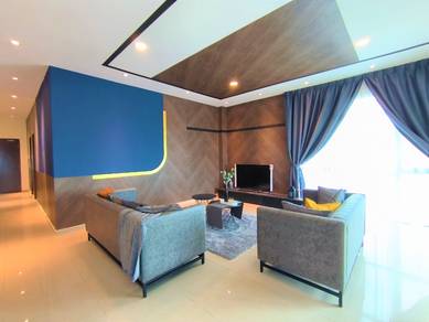 Bundusan, Renovated Penthouse, Corner : Tropicana Landmark Condo