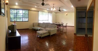 Bangunan Choo Cheng Khay Apartment Near LRT Hang Tuah