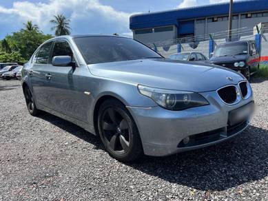 Bmw 530i CBU 3.0 (A)