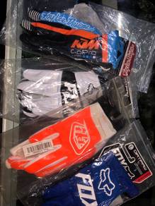 Assorted Mx/Atv/Quad gloves