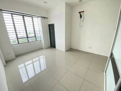 Mahkota residence apartment, bandar mahkota cheras, 2 parking