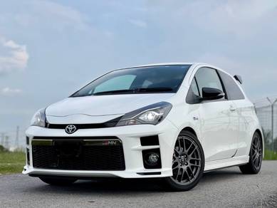 Toyota VITZ 1.8 GRMN (M)