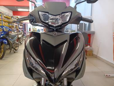 YAMAHA LC 135 V8 Unggul Cyan Red Color Ready Stok