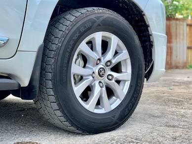 Toyota LANDCRUISER 4.6 AX S/Roof 7Seat P/Boot RCAM
