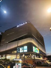 Ikon Connaught Retail Space Lot