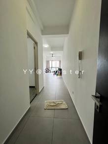 2R1B,2CP, 730sf,1Min to KTM,1Min Shops,3Mins to PJ,5Mins to MV,Bangsar